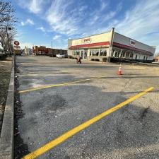 PARKING-LOT-STRIPING-at-TOPPS-BBQ-in-MEMPHIS-TN 1